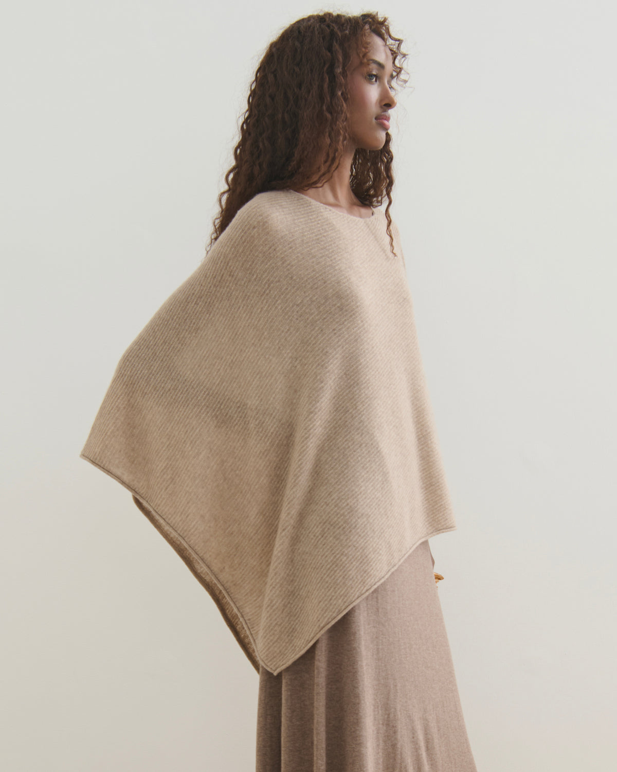 LIKE A BREEZE CASHMERE UTILITY PONCHO - BISQUE