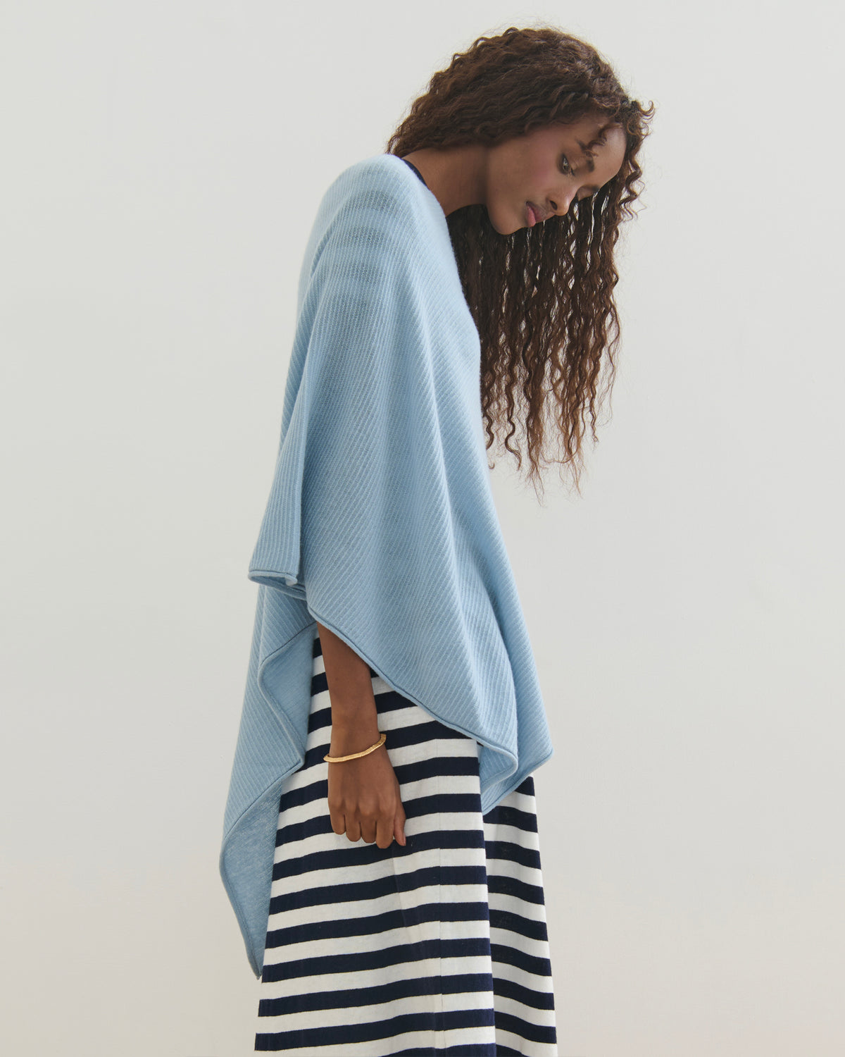 LIKE A BREEZE CASHMERE UTILITY PONCHO - SMOKY BLUE