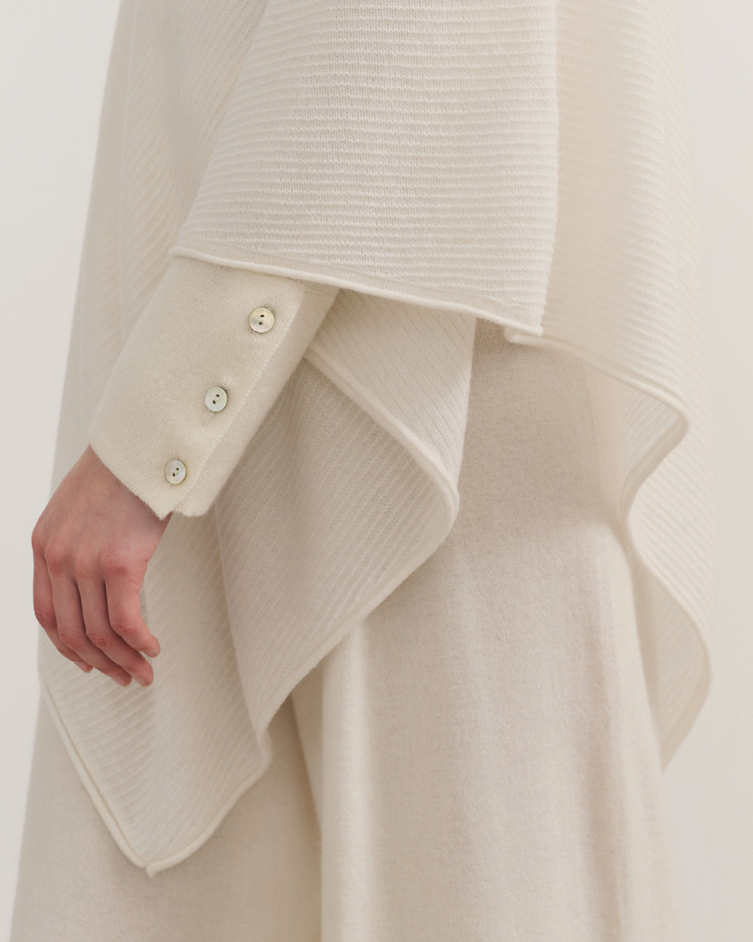 UTOPIA UTILITY PONCHO - CREAM