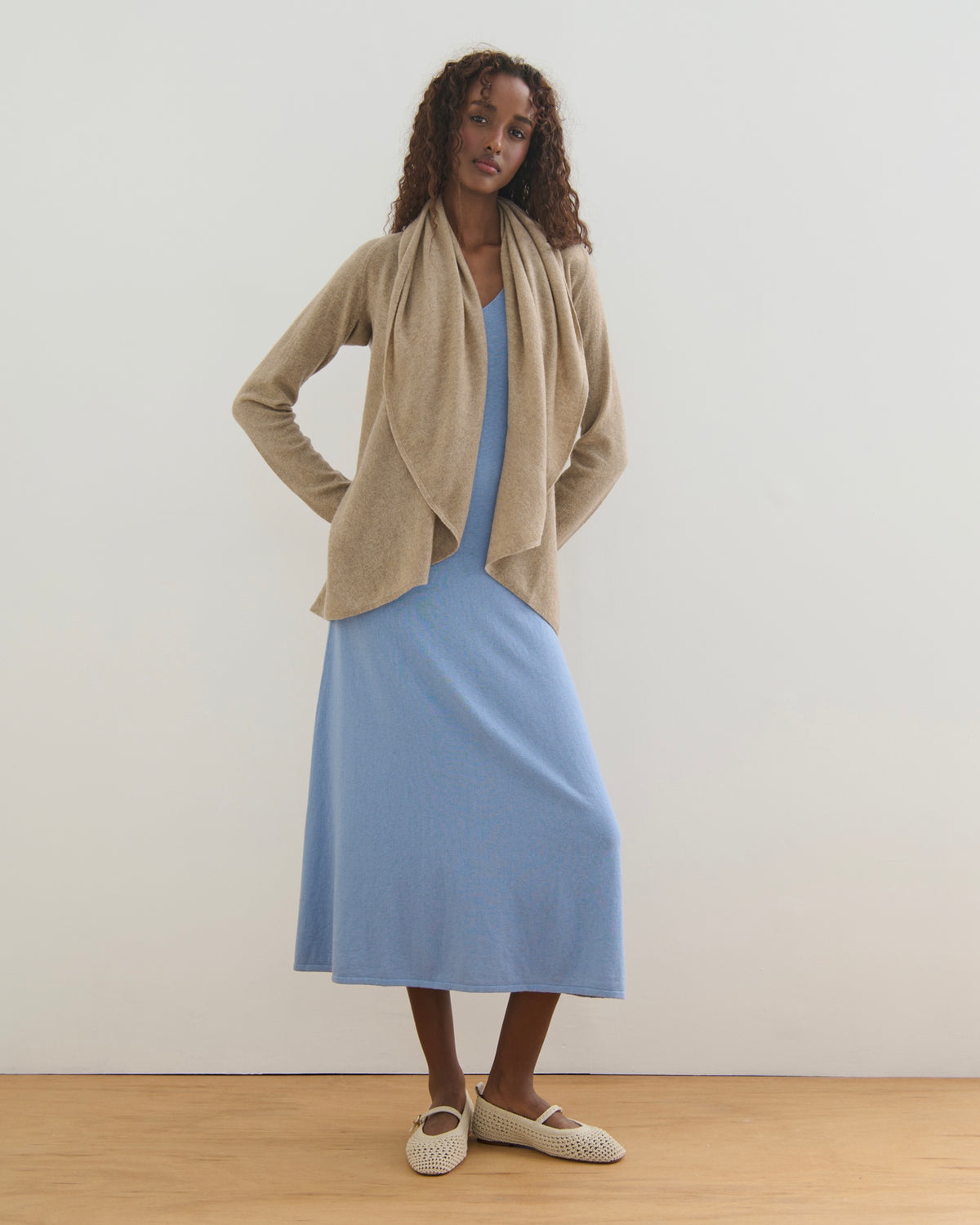 FLOWING COLLAR ULTRA LIGHT CASHMERE CARDIGAN - WHEAT