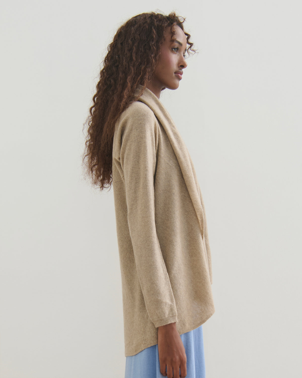 FLOWING COLLAR ULTRA LIGHT CASHMERE CARDIGAN - WHEAT