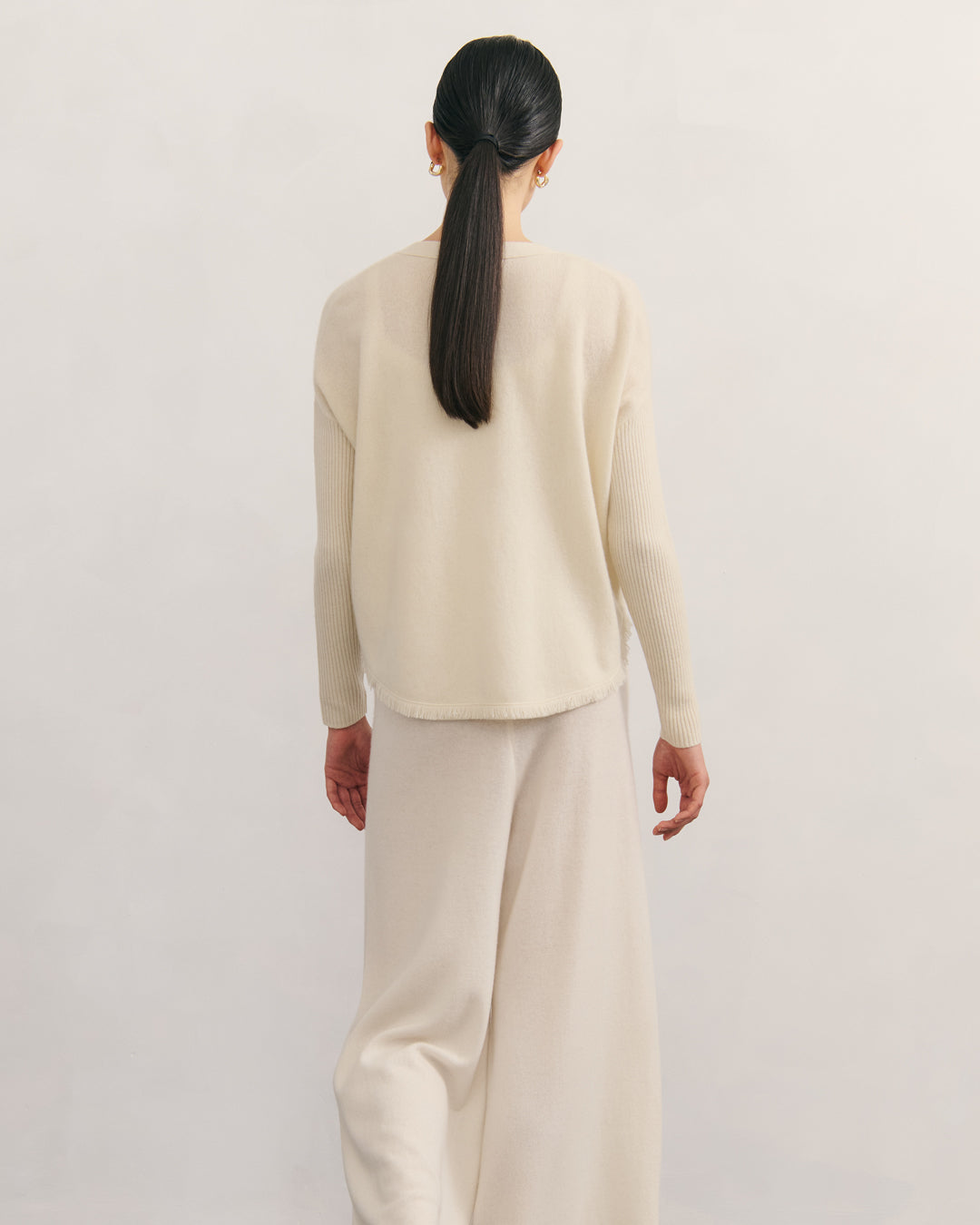 CASHMERE CRESCENT CARDIGAN - CREAM RAW