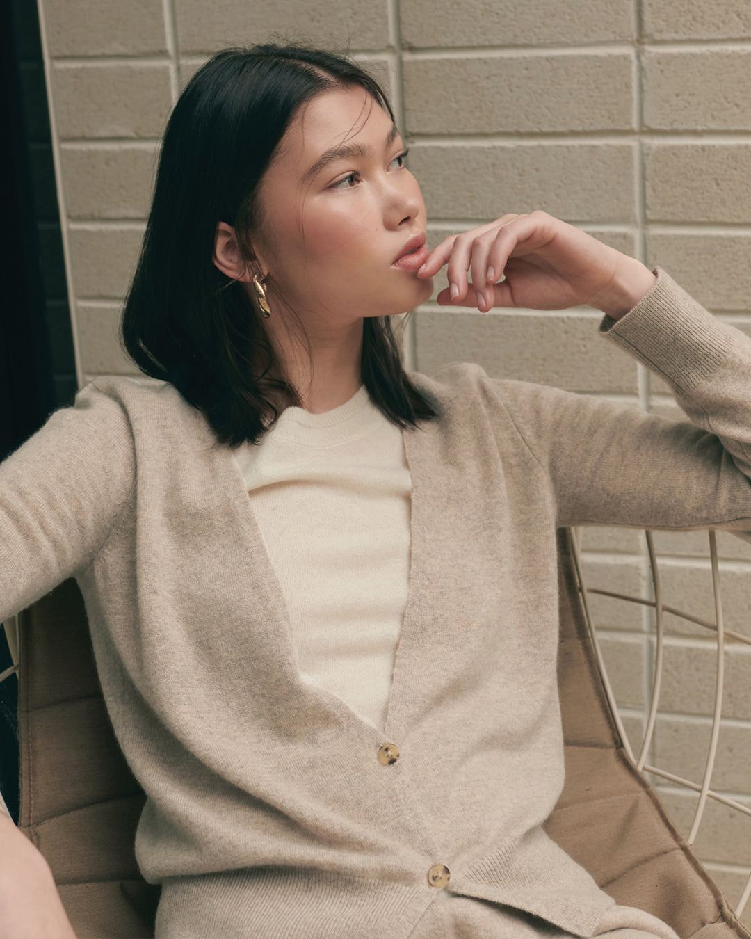 CASHMERE DEEP V CARDIGAN - BEIGE RAW