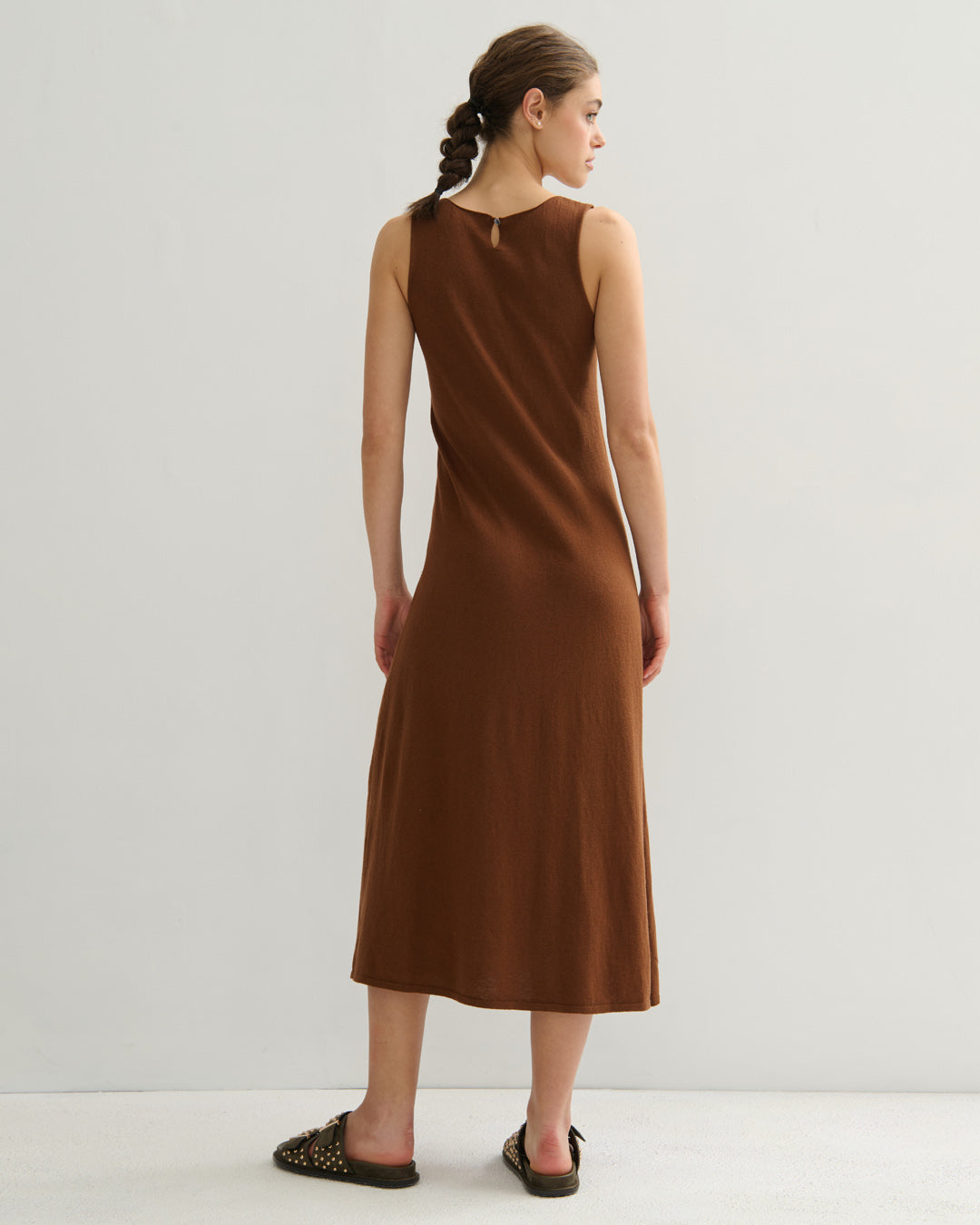 SORRENTO V NECK MAXI SLIP DRESS - BURNT CARAMEL