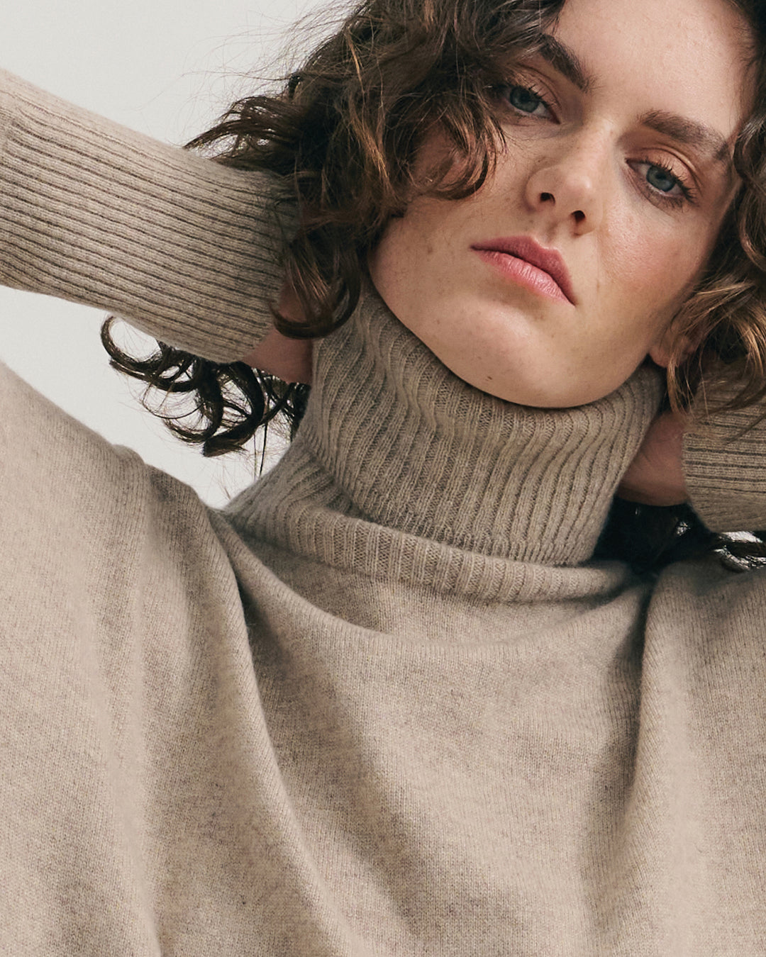 OVERSIZED CASHMERE MAXI DRESS - WHEAT