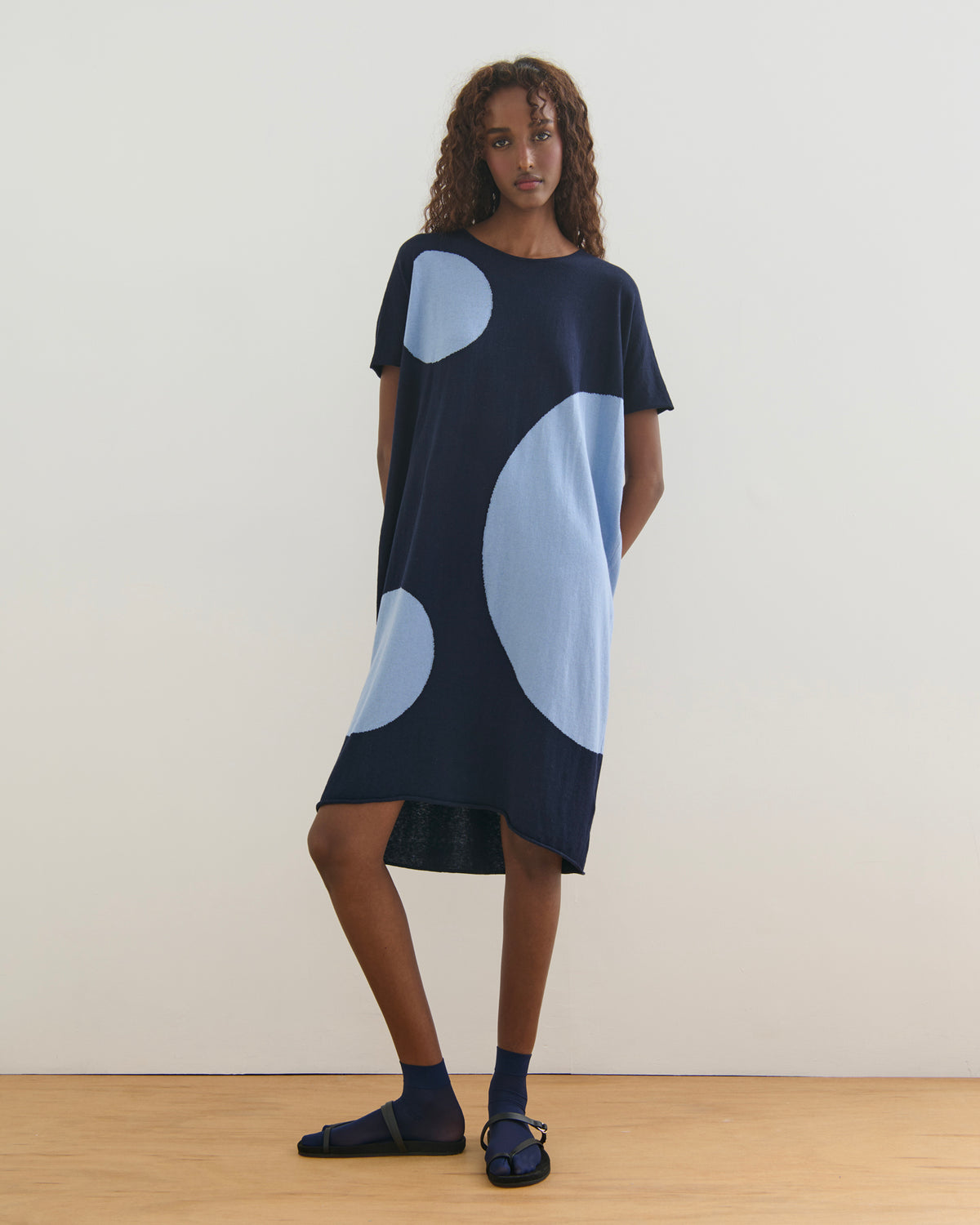 AIRY POLKA COTTON CASHMERE DRESS - NAVY BLUE