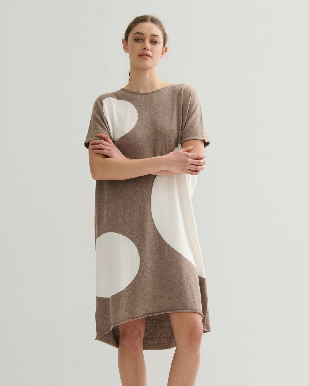 AIRY POLKA DRESS - TAUPE