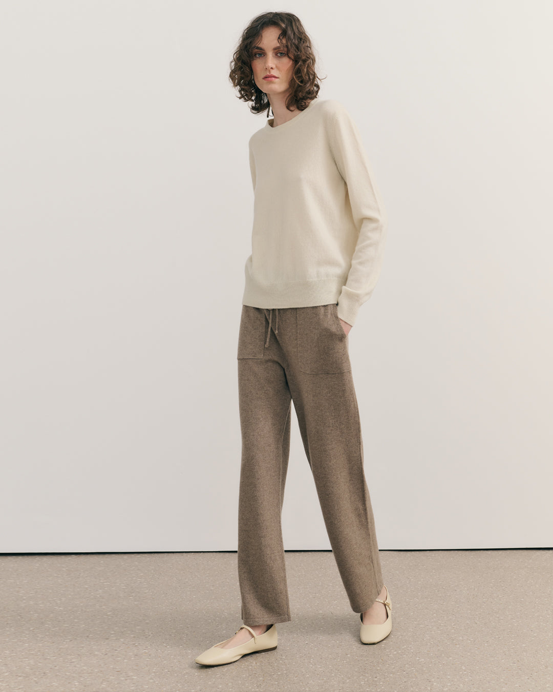 CASHMERE STRAIGHT LEG PANTS - SHIITAKE RAW