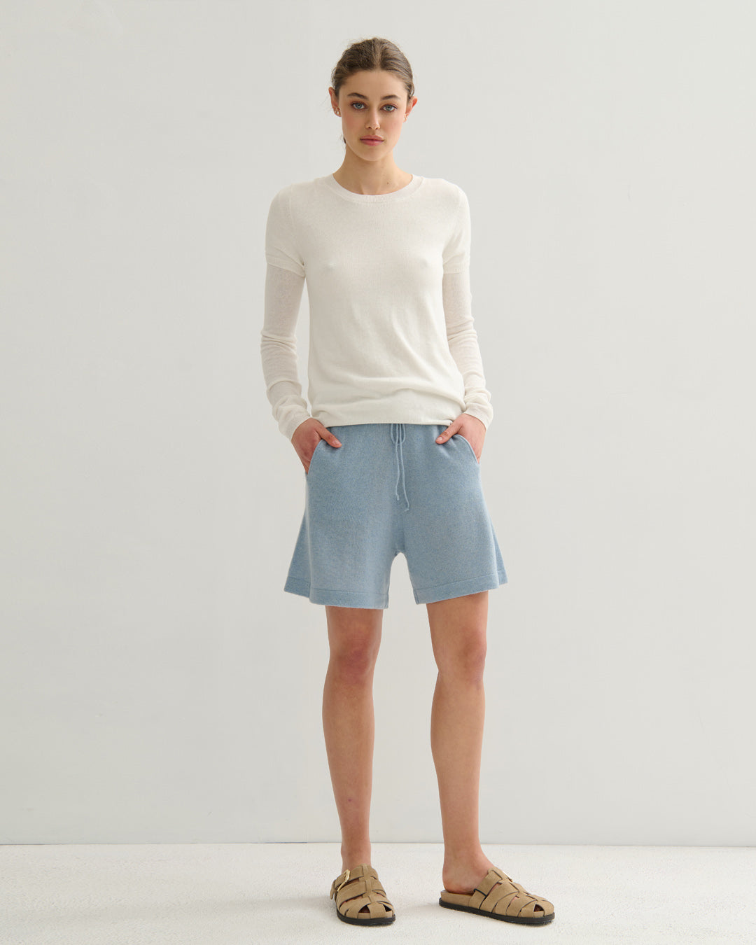 CASHMERE WIDE LEG SHORTS - CLOUDY BLUE