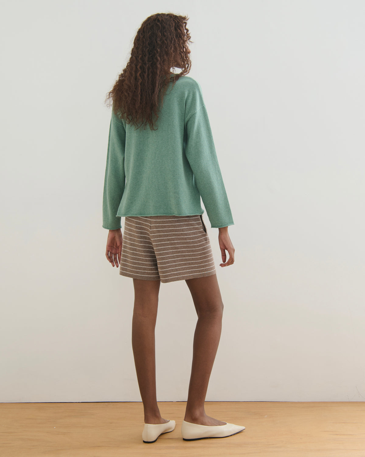 FINE STRIPE COTTON CASHMERE KNIT SHORTS - TAUPE