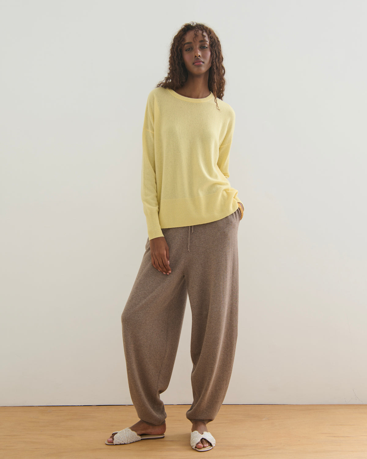 COTTON CASHMERE BALLOON PANTS - TAUPE