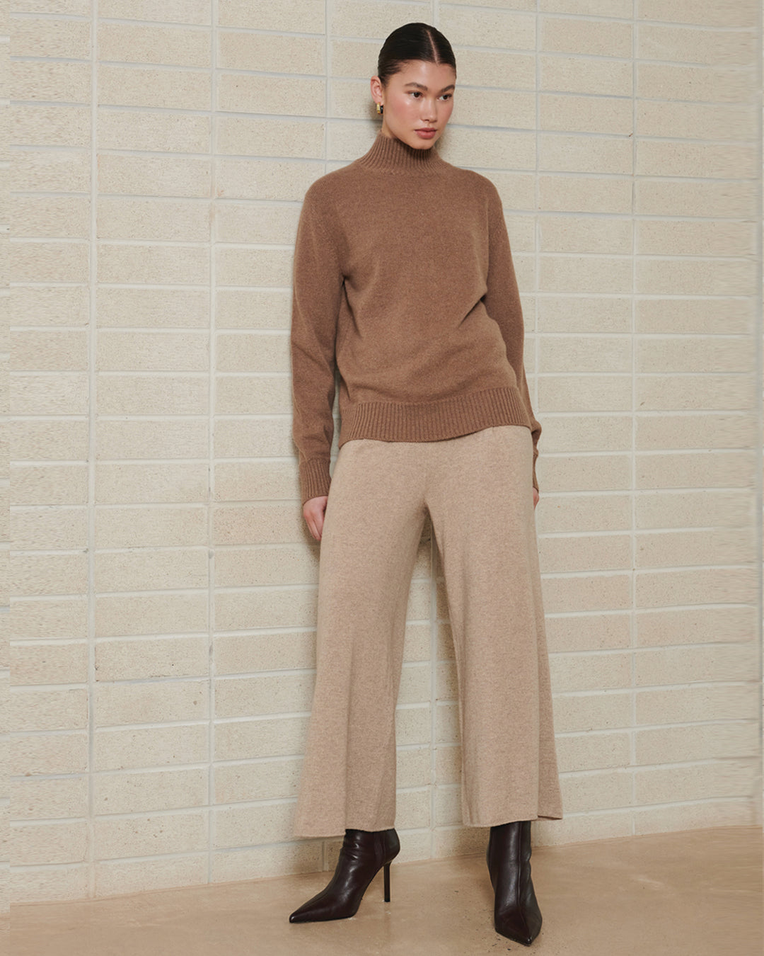 CASHMERE WIDE LEG PANTS - WHEAT