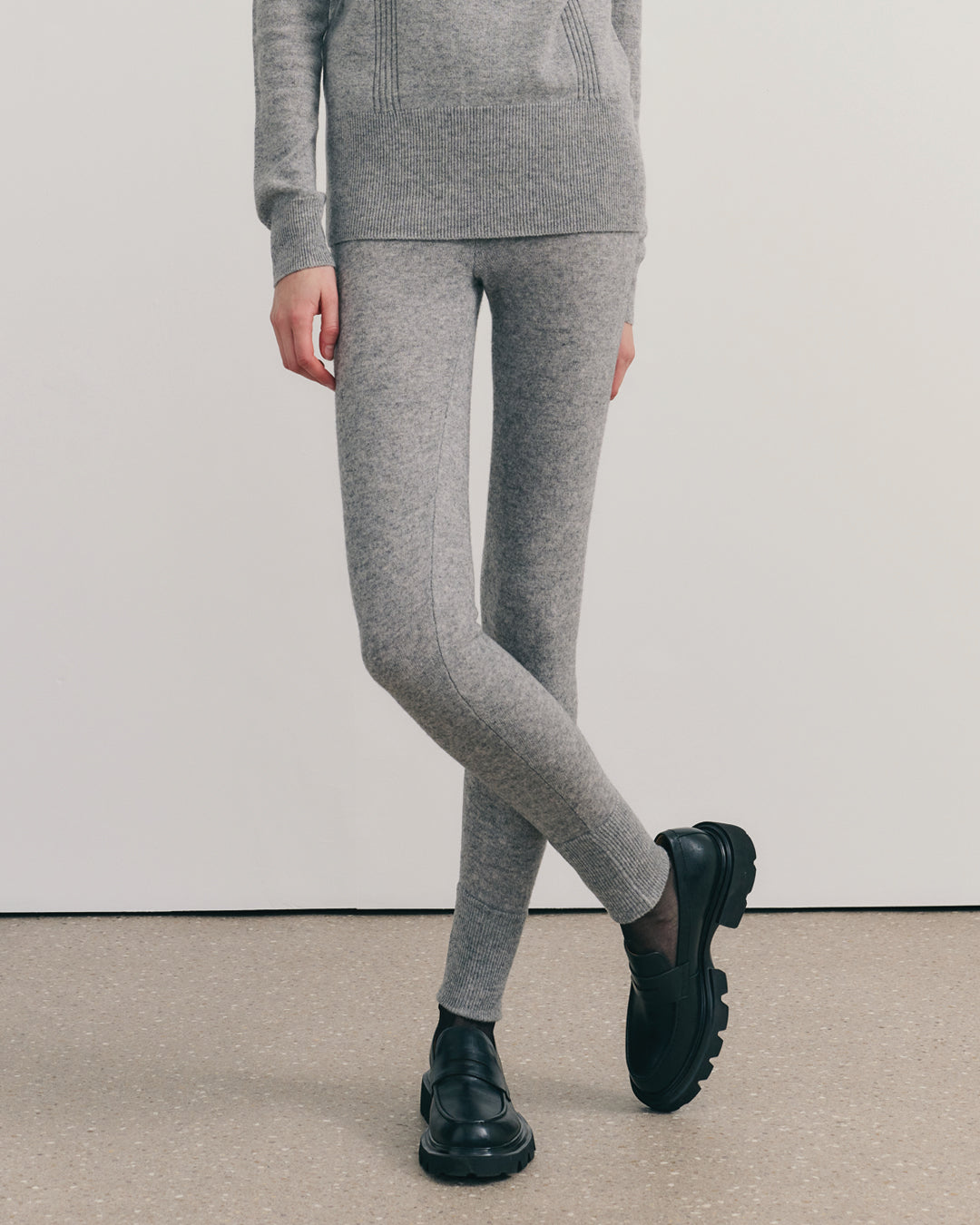 CASHMERE LEGGINGS - GREY