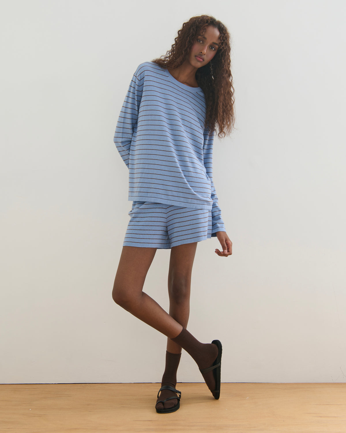 FINE STRIPE COTTON CASHMERE LONG SLEEVE TEE - WASHED DENIM