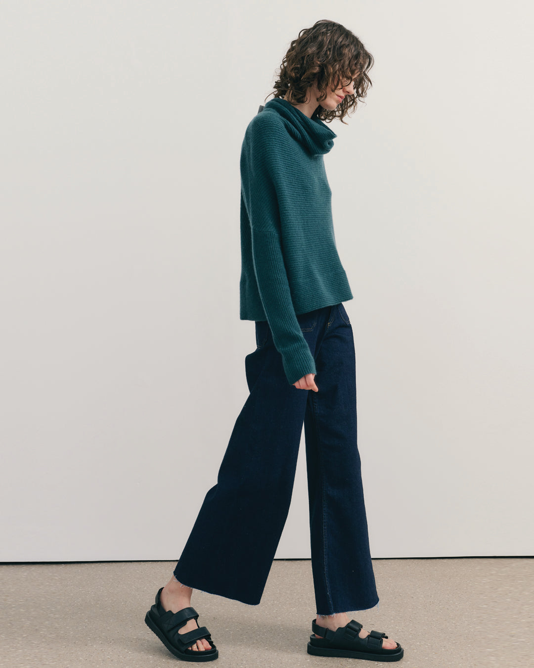 RIB KNIT COWL NECK CROP TOP - OPAL BLUE