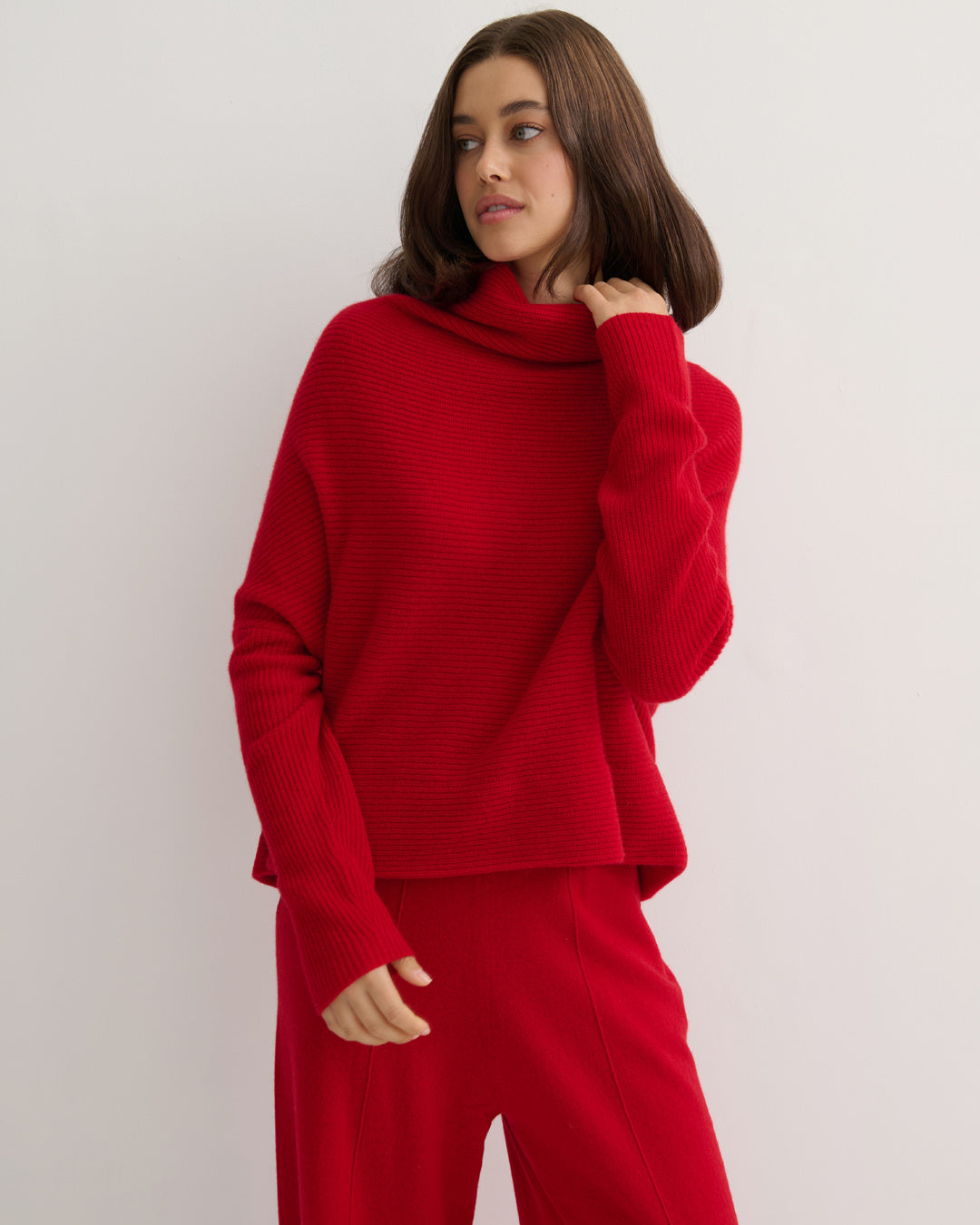 RIB KNIT COWL NECK CROP TOP - SCARLET RED