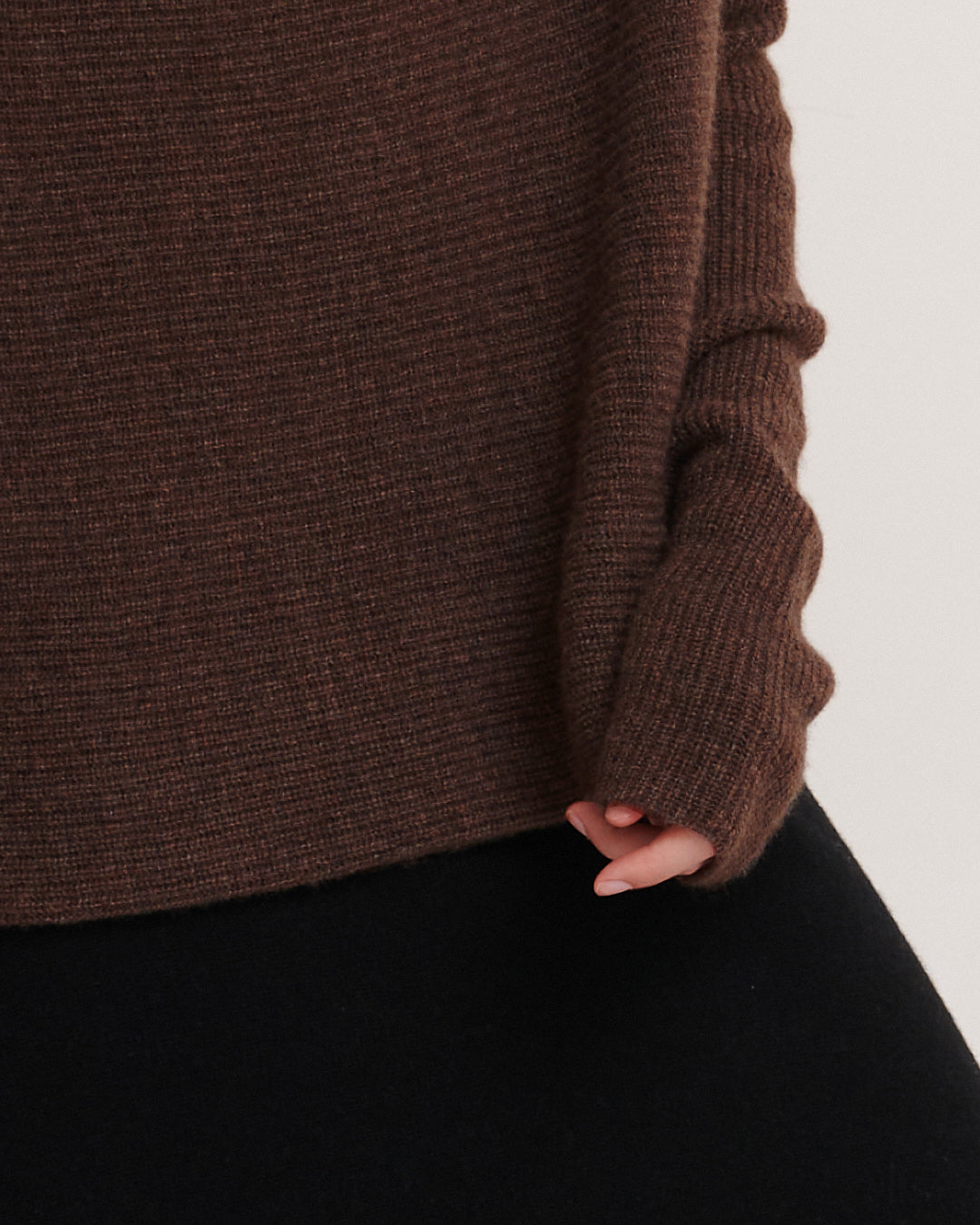 RIB KNIT COWL NECK CROP TOP - CHOCOLATE