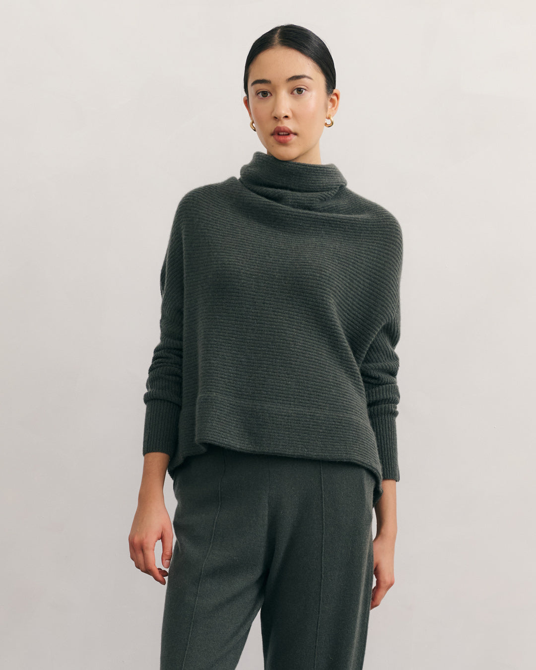 RIB KNIT COWL NECK CROP TOP - TEA LEAF
