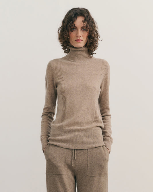 SUPER FINE TURTLE NECK PULLOVER - BISQUE