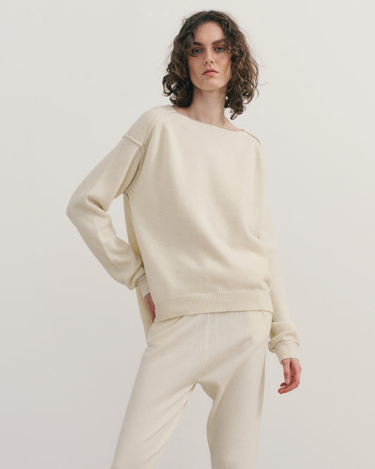 REVERSE ANT STITCH SLOUCHY PULLOVER - CREAM RAW