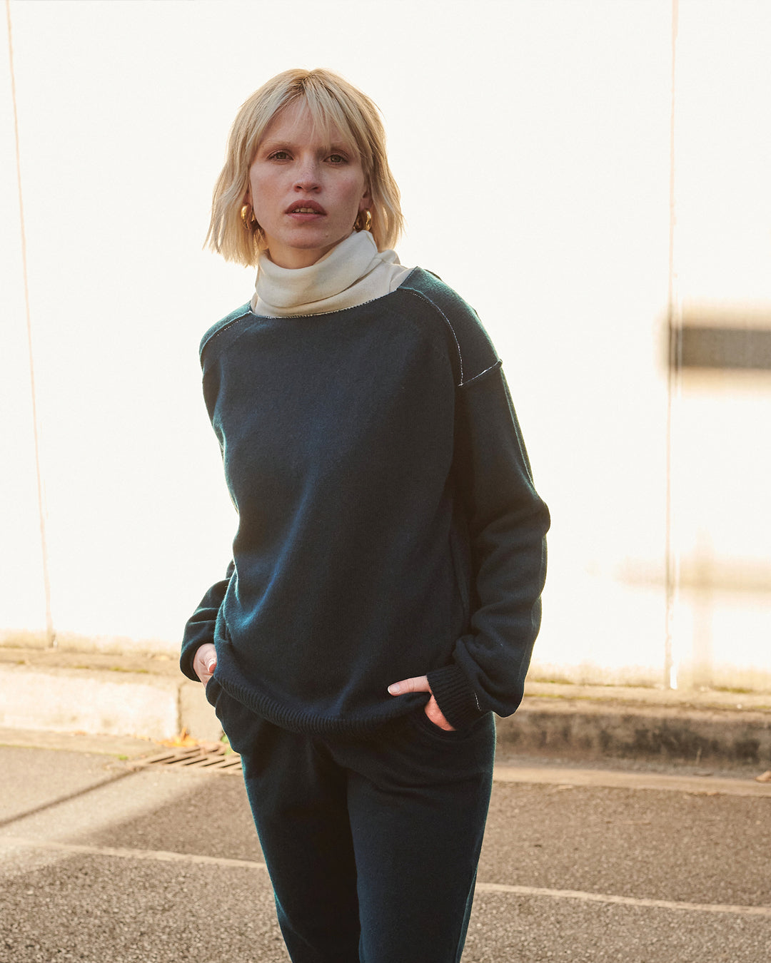 REVERSE ANT STITCH SLOUCHY PULLOVER - DARK TEAL