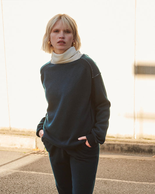 REVERSE ANT STITCH SLOUCHY PULLOVER - DARK TEAL