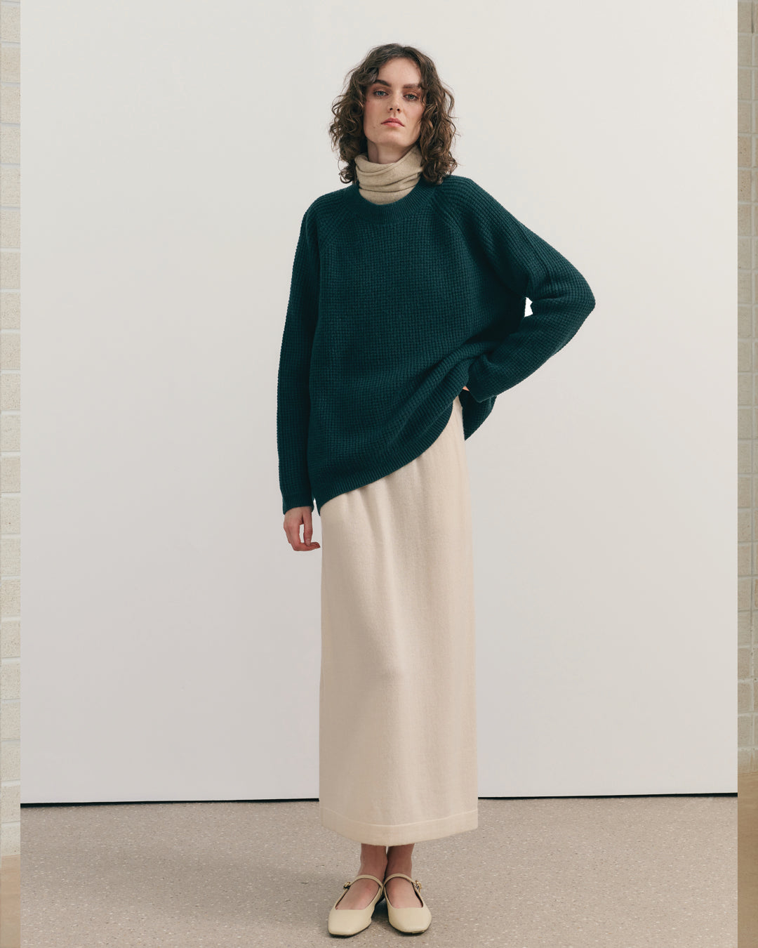 NOMADIC TEXTURED KNIT YAK CREW - DEEP FOREST GREEN