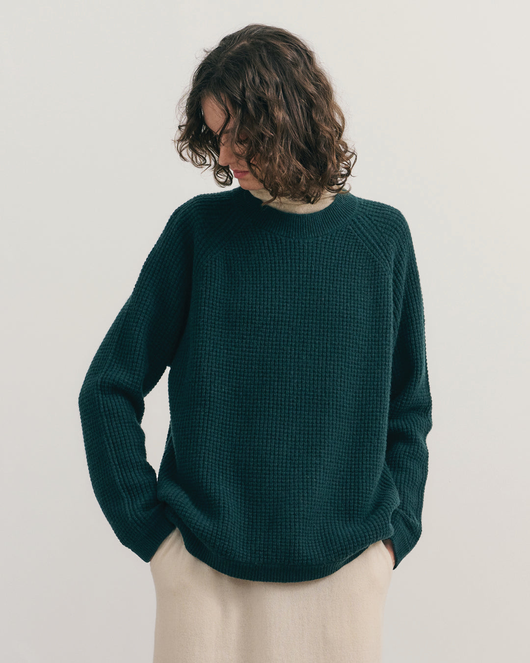 NOMADIC TEXTURED KNIT YAK CREW - DEEP FOREST GREEN