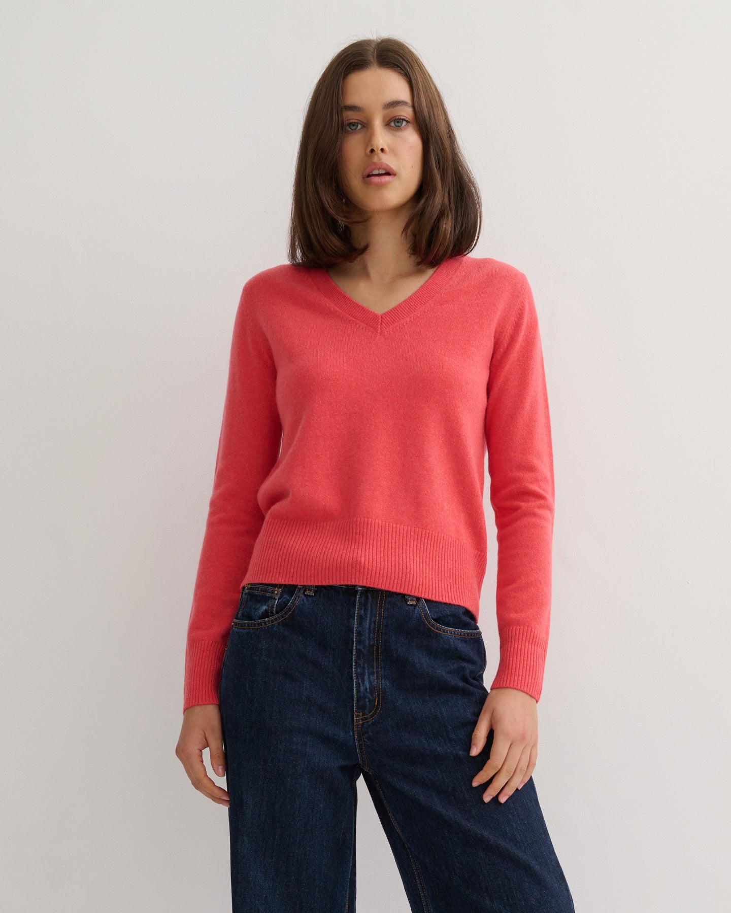 CASHMERE ESSENTIAL V NECK - TULIP