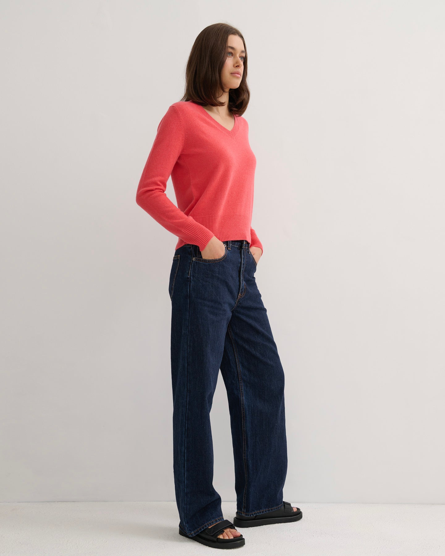 CASHMERE ESSENTIAL V NECK - TULIP