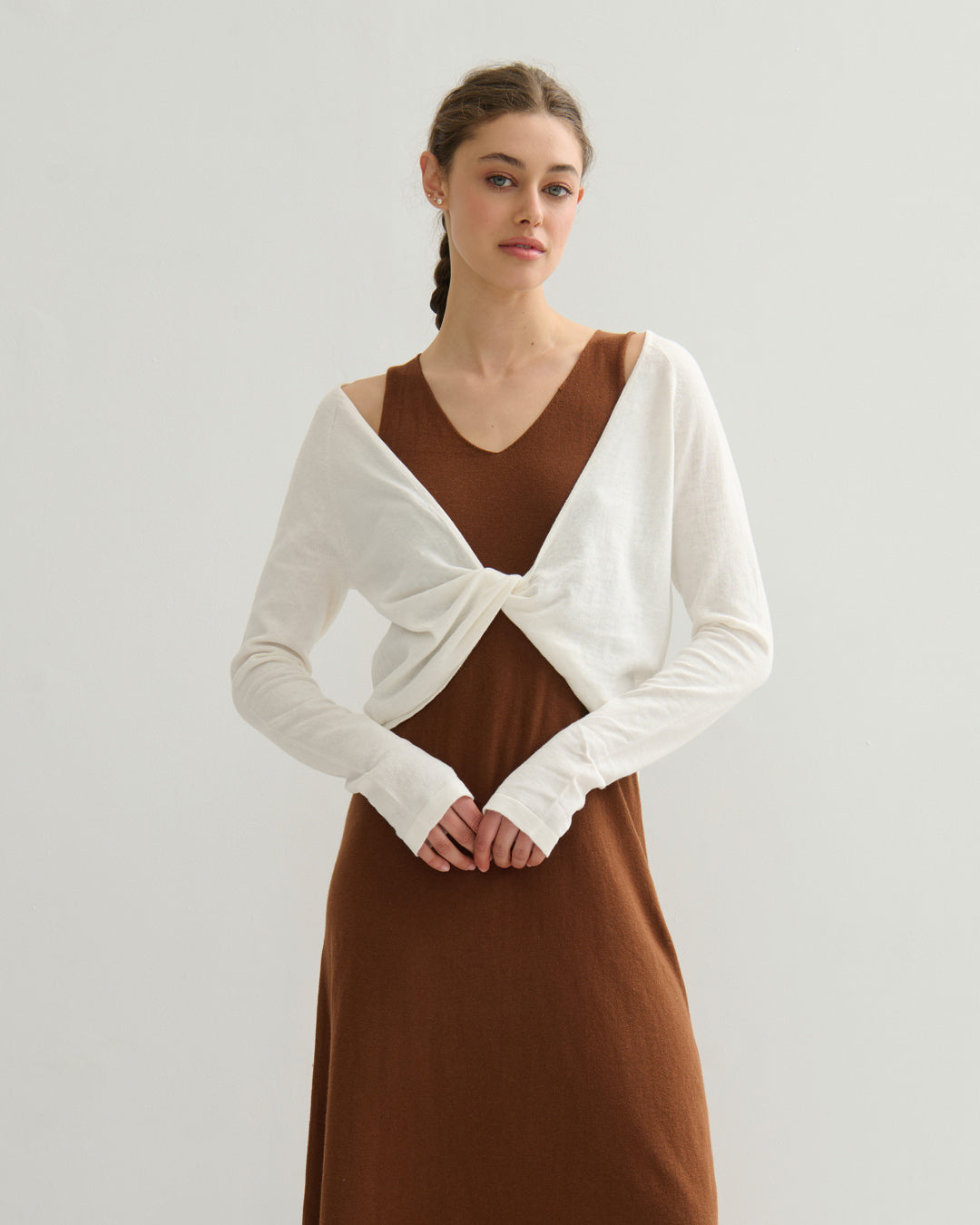 COTTON CASHMERE TWIST TOP - PEARL WHITE