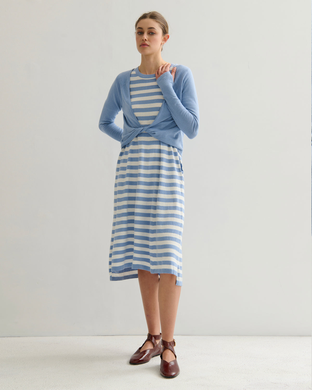 COTTON CASHMERE TWIST WRAP TOP - WASHED DENIM