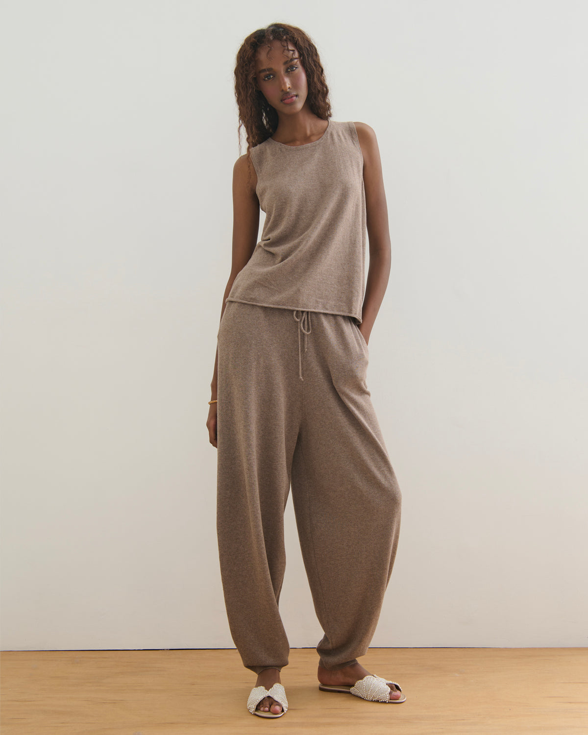 COTTON CASHMERE TANK TOP - TAUPE