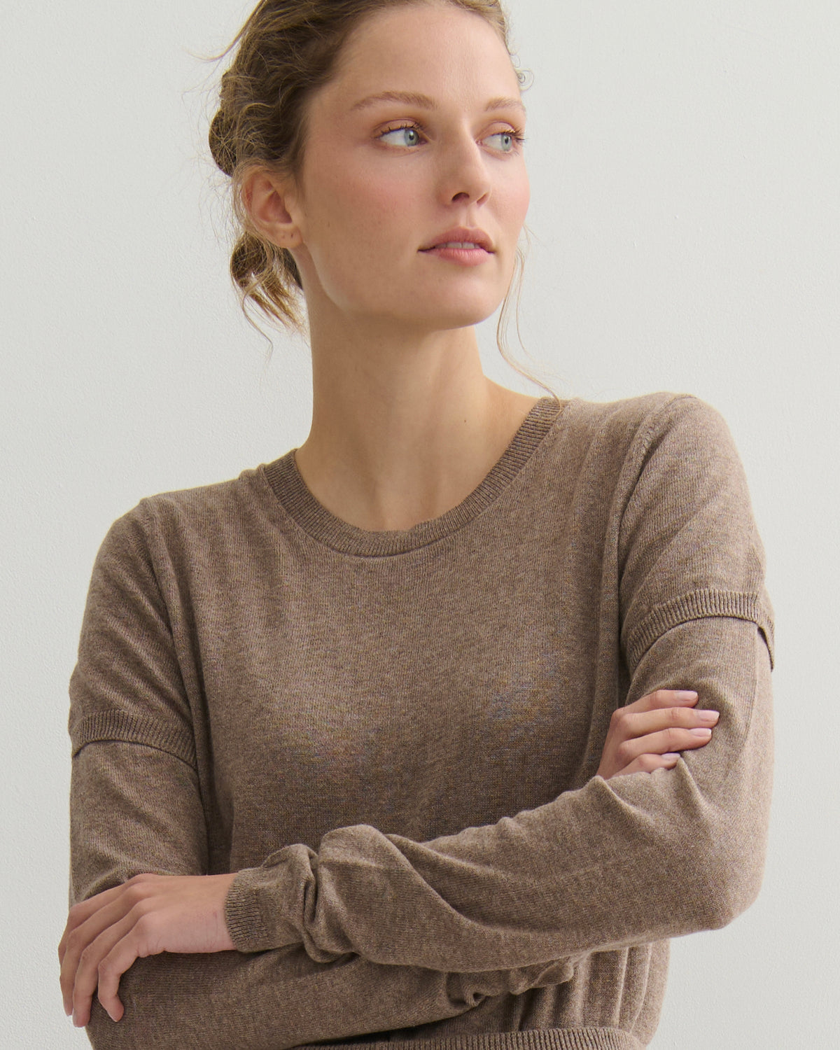 SOUFFLÉ DOUBLE-LAYER COTTON CASHMERE TEE - TAUPE