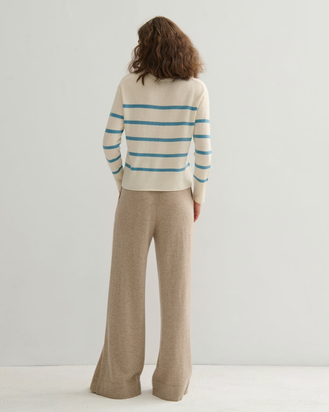 EASY DAYS CASHMERE STRIPED CREW - CREAM RAW