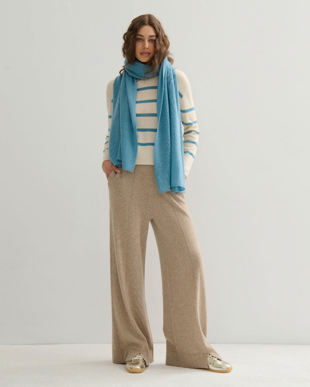 EASY DAYS CASHMERE STRIPED CREW - CREAM RAW