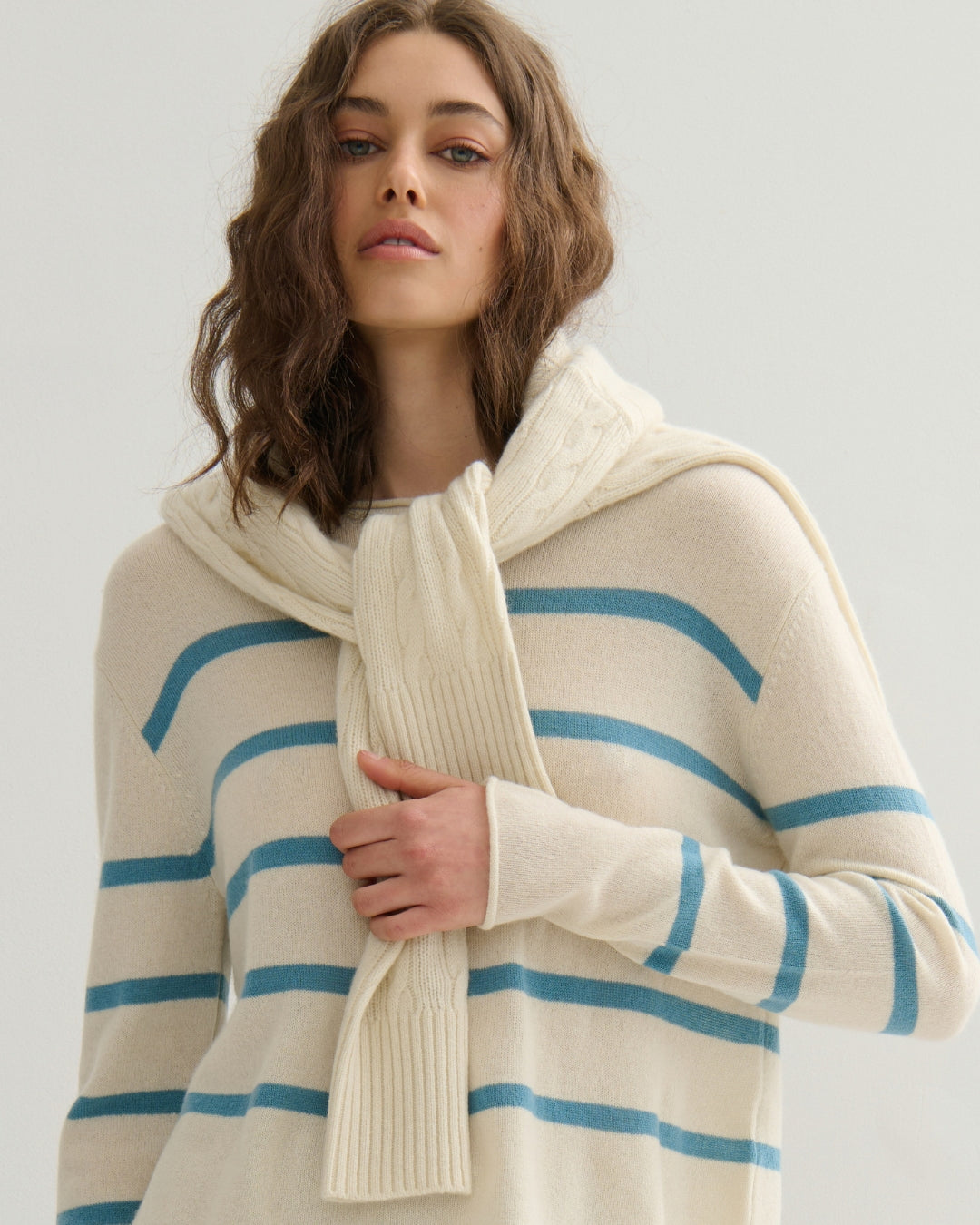 EASY DAYS CASHMERE STRIPED CREW - CREAM RAW