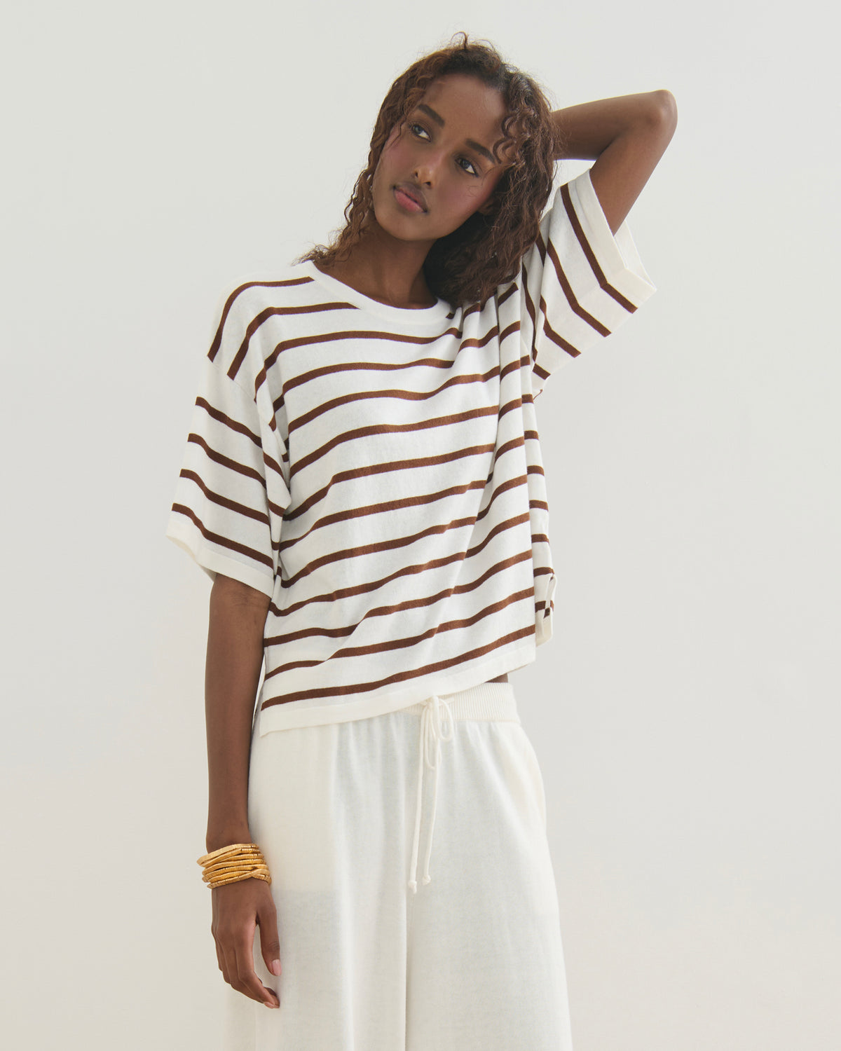 ROAM FREE MID SLEEVE COTTON CASHMERE TEE - PEARL WHITE