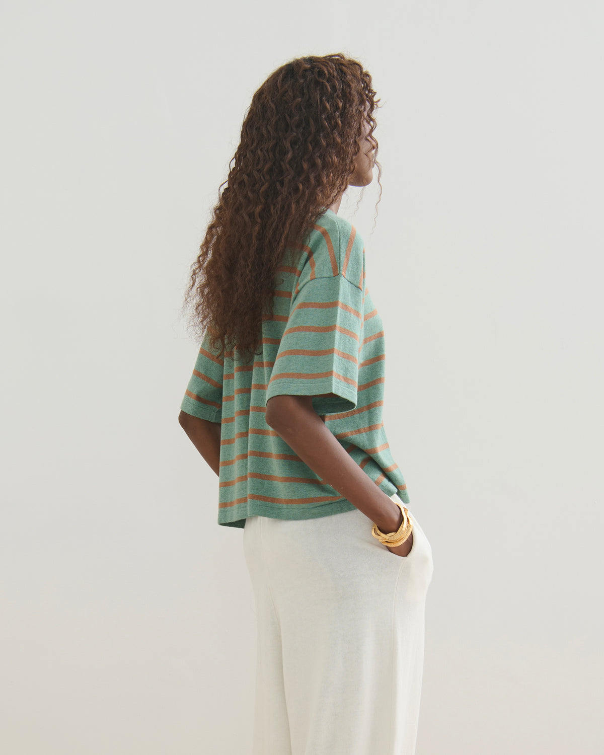 ROAM FREE MID SLEEVE COTTON CASHMERE TEE - POWDERY GREEN