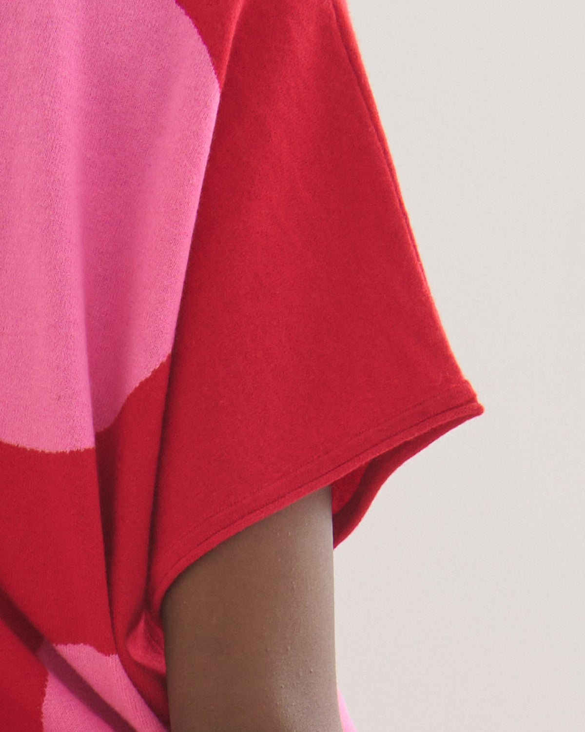 AIRY POLKA COTTON CASHMERE TOP - RED PINK